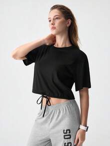 SHEIN 落肩抽绳下摆 T 恤和字母图案裤休闲套装 - 彩色 - 查看 6