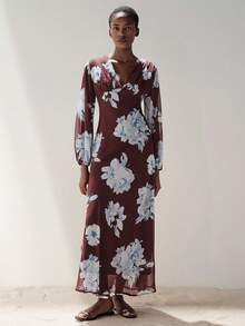 Aveloria Modichic Đầm maxi chiffon in họa tiết hoa lớn ngẫu nhiên, phối màu nâu sô cô la và xanh nhạt, kiểu dáng cổ điển Pháp tự nhiên, thanh lịch, tinh tế, lãng mạn, phù hợp cho công sở, du lịch, đa năng. Thiết kế cổ chữ V sâu, tay dài phồng, thắt eo. - Nhiều màu - Xem 3