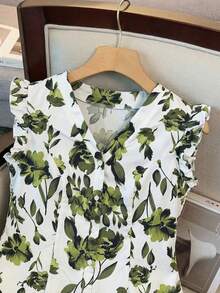 GlowEve CURVE Plus Size V-Neck Casual Dress, Elegant & Fashionable, Suitable For Daily Wear, Vacation, Wedding, Party, Comfortable & Flattering - Multicolor - View 3