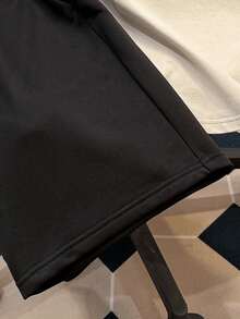 Manfinity Joysei Bộ đồ nam gồm áo cổ tròn in hình hiệp sĩ và quần short, thích hợp mặc hàng ngày. - Nhiều màu - Xem 4