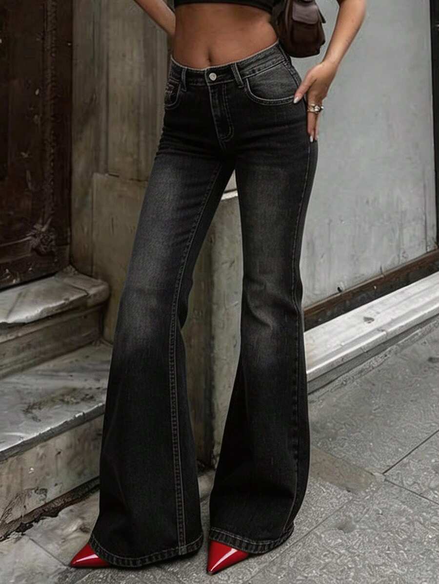 DAZY Women's Casual Daily Washed Slant Pocket Flare Jeans - Black - View 1