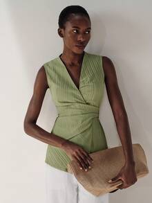 Aveloria Modichic 新款休闲条纹V领无袖背心，轻松假日风 - 青碧色 - 查看 1