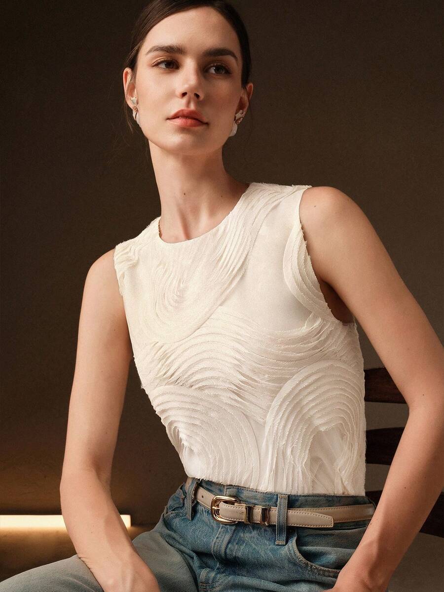 Anewsta 女士新款休闲春夏立体3D纹理面料圆领无袖背心，百搭通勤装 - 杏色 - 查看 1