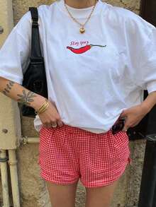 EMERY ROSE Stay Spicky 辣椒 Y2K 图案短袖 T 恤，女士休闲夏季装，度假沙滩装 - 白色 - 查看 3