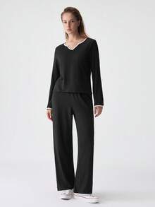 SHEIN Contrast Binding Notched Neckline Knot Front Lounge Set, Fall Winter Clothes, Cozy Outfit - Black - View 4