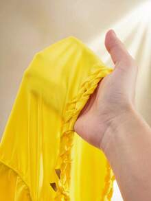 Amplova 女士针织深V领露背吊带迷你紧身连衣裙，性感时尚，度假必备，可爱迷你褶皱扭结设计，纯色性感 - 黃色 - 查看 17