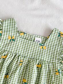 Vintaside Kids Bộ áo liền quần tay bèo màu xanh lá cây tươi tắn cho bé gái. Chất liệu mềm mại và thoải mái, kiểu dáng công chúa dễ thương, phù hợp cho các hoạt động ngoài trời, du lịch và mặc hàng ngày vào mùa xuân/hè. - màu xanh lá - Xem 5