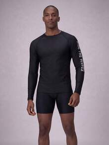Manfinity KASUA Men's Ombre Letter Print Raglan Long Sleeve Rash Guard Men's Rash Guard Cruise Clothes For Men Men Swim Shirt Long Sleeve Swim Shirt Men's Long Sleeve T-Shirt - Multicolor - View 1