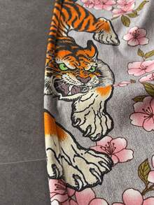 ROMWE MEN Men's Floral & Tiger Print Denim Jeans - Grey - View 3