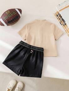 SHEIN 2件套男婴舒适休闲时尚藏蓝色珠地布POLO衫（立领短袖）和白色短裤（带腰带），适合室内、室外、日常、运动、玩耍、派对、拍照、度假、节日、幼儿园等场合。 - 卡其色 - 查看 2