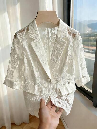 GlowEve CURVE Plus Size Women Floral Jacquard Blazer Jacket With Clover Decor Button, Elegant For Work, Party, Business Casual  Summer Spring Wedding Guest Party