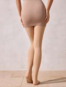1双40D女士塑形舒适透明连裤袜，柔软舒适 - 杏色 - 查看 3