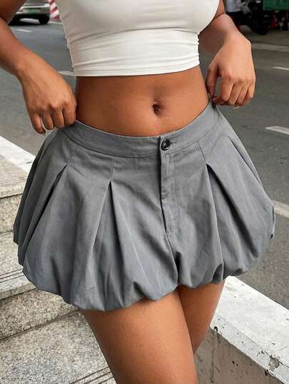 SHEIN SXY Quần dài nữ cỡ lớn màu trơn, cài cúc ở eo, kiểu ống rộng hình cánh hoa.