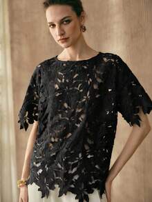 Arave Damen bestickte elegante Casual Urlaubs- & Pendler-Rundhals Kurzarm Bluse - Schwarz - Übersicht 5