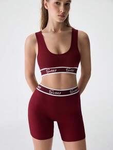 Loungeista 2件組女款運動內衣與短褲套裝，素色拼接，極簡設計，舒適彈性，適合夏季 - 酒紅色 - 查看 6