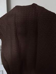 SHEIN EZwear Áo thun nữ dệt kim màu nâu sô cô la, vai lệch, ôm sát, dành cho nữ. - Màu nâu Sô-cô-la - Xem 10