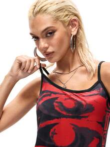 SHEIN Black Camisole Top With Red & Black Abstract Print + "BABY" Text, Cropped Silhouette Enhances Cute-Cool Vibe; Paired With Solid Black Wide-Leg Pants. The Overall Dark Black & Red Tones Are Balanced By The Contrast Of Print Details And Feminine Fit. - Black - View 7