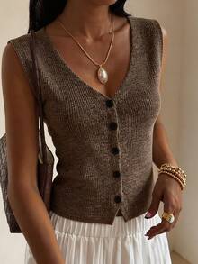 DAZY Women's V-Neck Sleeveless Fitted Street Casual Vest Jacket - Khaki - View 5