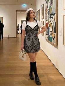 SHEIN MOD Đầm ren cỡ lớn 2 trong 1 màu đen trắng dáng ngắn - Đen và trắng - Xem 2