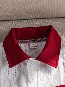 SHEIN 两件套男童夏季条纹纹理 Polo 衫和工装裤套装 - 紅色 - 查看 6