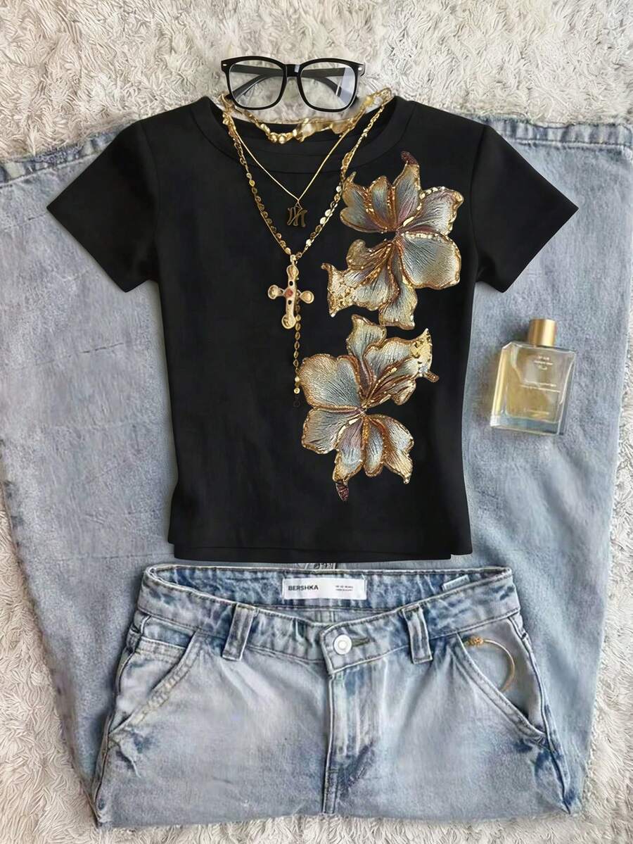 Women's Casual Everyday Printed Round Neck Cropped T-Shirt - Black - View 1