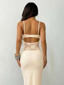 SHEIN PETITE 女士吊带蕾丝透视连衣裙，性感派对装、约会装、节日装，适合秋冬季节，可作内搭。 - 杏色 - 查看 2