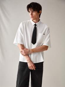 AXEPEAK Camisa Casual Tecida Masculina com Gravata, Camisa Branca de Trabalho com Botões, Manga Curta Folgada e Gola Simples, Presente para Namorado, Itens para Casais - Branco - Visão 3