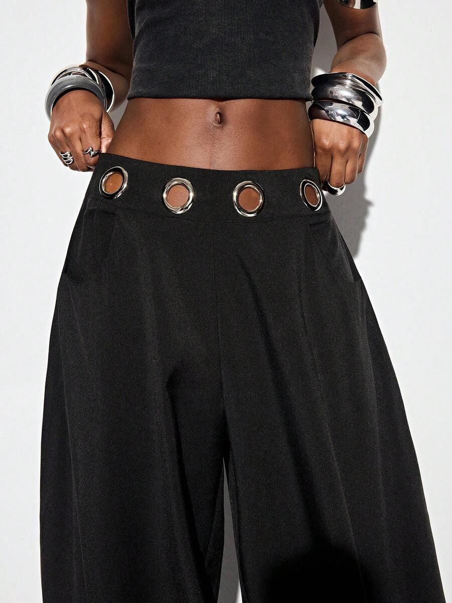 Aveloria GENKIRA Pantalones harem con volantes, decoración de cinturón metálico plateado de gran tamaño en los ojos, estilo de vanguardia mixto de uso casual, para ir al trabajo, fiesta - Negro - Ver 1