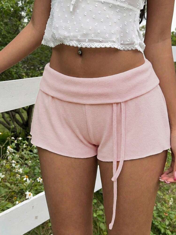 SHEIN EZwear Women's Casual Pale Yellow Low-Waist Mini Shorts