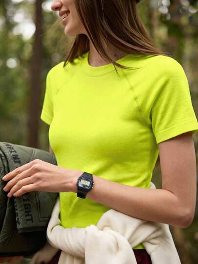 SHEIN In My Nature Áo thun nữ tay ngắn raglan màu xanh neon, kiểu dáng thường ngày, thích hợp mặc ngoài trời.