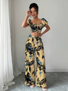 Selianne Setelan 2 Potong Wanita: Atasan Pendek Motif Bunga dan Celana Panjang Lurus - Khaki - View 6