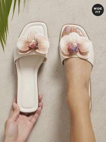 SHUZIA #Wide Fit ResortEdit Women's Orchid Floral-Decor Square Toe Nude Slide Sandals – Tropical, Chic & Vacation-Ready - Beige - View 3