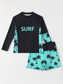 SHEIN 男童两件套泳衣，薄荷绿底色，插肩袖设计，正面印有白色“SURF”字母，侧面和袖子印有薄荷绿棕榈树图案，黑色纯色薄荷绿棕榈树印花泳裤，针织数码印花，时尚休闲，适合游泳、夏季度假、海滩、泳池派对等场合。 - 彩色 - 查看 6