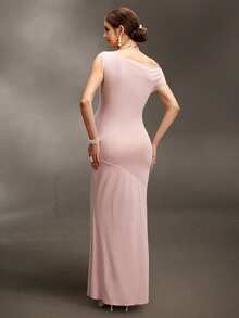 Cheriluna Maternity Asymmetric Shoulder Backless Tie Dress, Sexy Minimalist Maternity Photoshoot - Pink - View 2