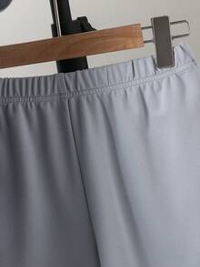 SHEIN Vacaura 两件套男童圆领印花T恤和短裤休闲日常穿搭 - 淺藍色 - 查看 8