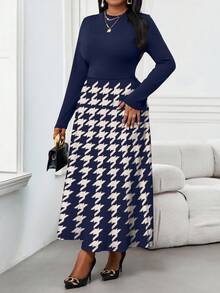 SHEIN Lady Đầm dài tay cổ tròn phối họa tiết kẻ caro dành cho nữ cỡ lớn, kiểu dáng thanh lịch. - Màu xanh hải quân - Xem 3