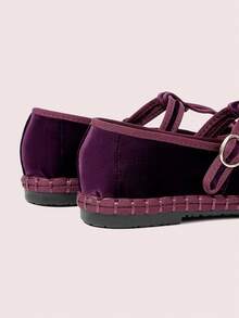 CUCCOO DOLLMOD 女士蓝色优雅丝绒经典舒适T字带玛丽珍平底鞋 - 紫色 - 查看 10