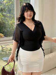 CovetEZ 大码女式时尚V领黑色T恤 - 黑色 - 查看 5