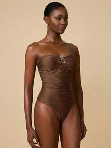 SHEIN Swim Chicsea Áo liền thân nữ chất liệu đặc biệt, vải dệt họa tiết, tinh tế, thanh lịch, bất đối xứng, phụ kiện kim loại, họa tiết sọc lượn sóng. - Cà phê nâu - Xem 6
