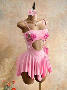 Mistrie Đầm hai dây gợi cảm mới dành cho nữ, với họa tiết thêu 3D, thiết kế kim cương lấp lánh, đường cắt xẻ gợi cảm ở phía trước và chính giữa, gấu váy bất đối xứng, phong cách hồi sinh Y2K, vẻ ngoài ngọt ngào quyến rũ, chất liệu vải xuyên thấu, kiểu dáng hở vai, phong cách nghỉ dưỡng, thời trang 2026. Thích hợp cho các bữa tiệc, kỳ nghỉ biển, lễ hội âm nhạc. - Hồng - Xem 5