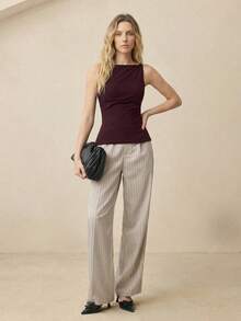 BizChic Áo tank top nữ màu đỏ tía cổ chữ V, thắt eo, hiện đại, thanh lịch, phù hợp cho công sở, đi làm hàng ngày, lãng mạn, mang hơi hướng retro thập niên 90, thích hợp cho Giáng sinh, Năm mới, Ngày Valentine, Tiệc tùng, Bãi biển, Lễ tốt nghiệp, Thời trang, Lễ hội, Kỳ nghỉ, Khách dự đám cưới, Bữa ăn trưa, Sân bay, Nhiều dịp khác nhau. - Màu Đỏ Sâu - Xem 2