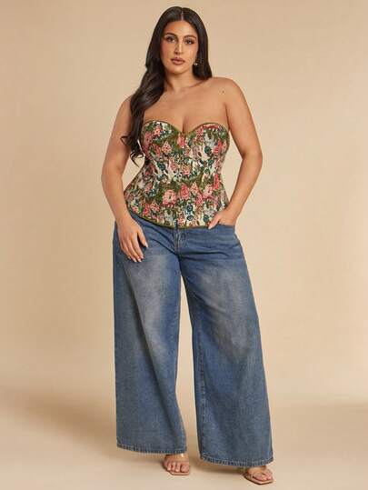 SHEIN BAE Plus Size Women's Green Jacquard Button-Up Elegant Bustier, Vintage Romantic Button Waist,Elegant Women's Blouses ,Social Blouse,Summer Outfit For Women,Plus Size,Spring Clothes Women,Festival Outfits For Women,Beach Outfit For Women,Wedding,Graduation,Casual,Vacation/Holiday Outfits For Women,Y2k,Plus Size,Curve,Birthday Party Outfits ,Sexy ,Elegant Top For Party,Wedding Party Top,Graduation Outfit For Mother, Formal Top For Women,Going Out,Mother's Day,Office/Work Outfits For Women,Yellow Top,Floral Top For Women ,Corset