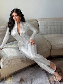 SHEIN Bộ jumpsuit nữ màu đen bóng bẩy giả da cá sấu, khóa kéo phía trước, tay dài, thích hợp cho tiệc tùng, hẹn hò, thiết kế mới, mùa xuân/hè/thu, trang phục gợi cảm cho nữ dự tiệc/club đêm/đường phố/hẹn hò/Halloween/Ngày Valentine, hàng mới về, trang phục dự concert, sinh nhật, câu lạc bộ, ôm sát cơ thể, thiết kế độc đáo, jumpsuit dài có quần legging. - Bạc - Xem 3