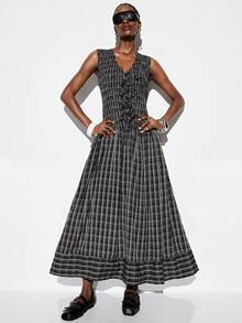 Aveloria GENKIRA Black And White Checkered Summer Chic Everyday Women's Plaid Maxi Dress V-Neck Sleeveless Ruched Tie-Front A-Line Smocked Waist Retro Zanzea Dress - Black - View 1