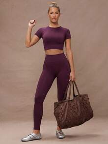 Lumalex Solid Seamless High Stretch Raglan Sleeve Sports Set Workout Women Set Gym Women Outfit - Maroon - View 7