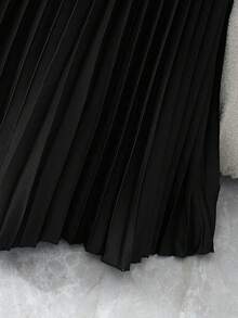 GlowEve CURVE Plus Size Solid Color Faux Pearl Detail Pleated Elegant Midi Dress Women's Formal Evening Dress Pearl Decoration Dress Beautiful Dresses For Special Occasions Prom Dresses For Women Elegant Pleated Long Dress - Black - View 7