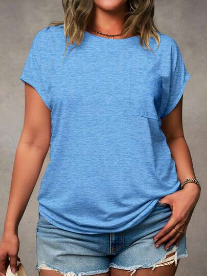 EMERY ROSE Plus Size Women Round Neck Short Sleeve Pocket T-Shirt, Comfortable Casual Vacation Top