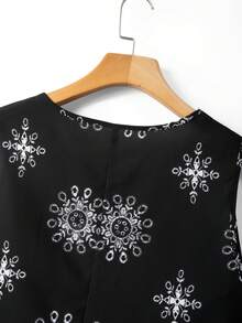 GlowEve CURVE Plus Size Women's Black And White Printed Sleeveless Top And Pants 2 Pieces Set,Summer Boho Vacation Outfits,Elegant Vintage Loose Casual Party Wear - Multicolor - View 7