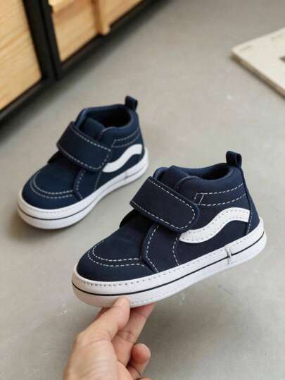 1 par de zapatos de bebé niño de 0 a 15 meses con suela de goma suave, con  cinta quitapon , colorblock, ideal para gatear, estilo casual clásico, adecuado para primavera y otoño. Zapatitos de gamuza