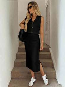 SHEIN LUNE Bộ đồ nữ gồm áo khoác cardigan cài nút và chân váy ngắn, thích hợp cho mùa xuân/hè. - Nhiều màu - Xem 2
